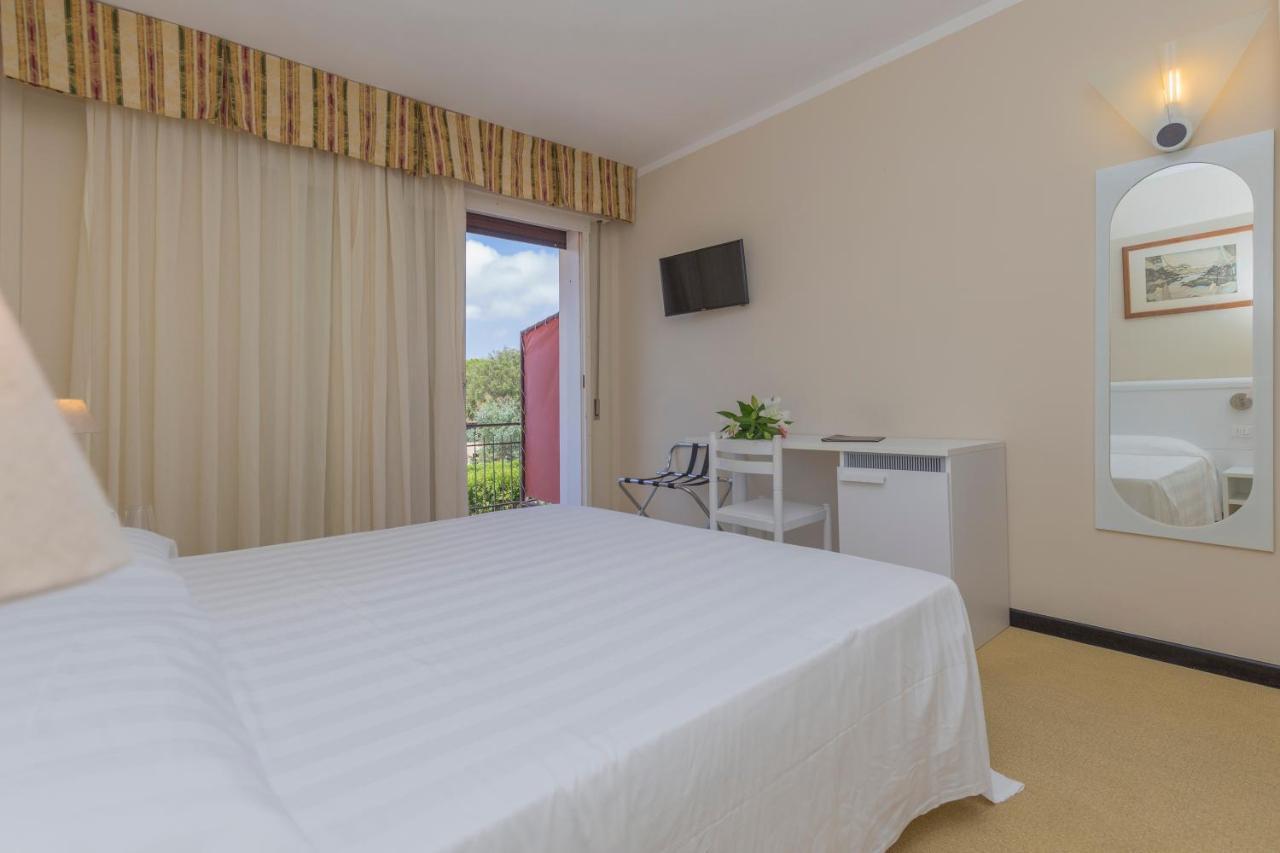 פורטופראיו Hotel Fabricia מראה חיצוני תמונה