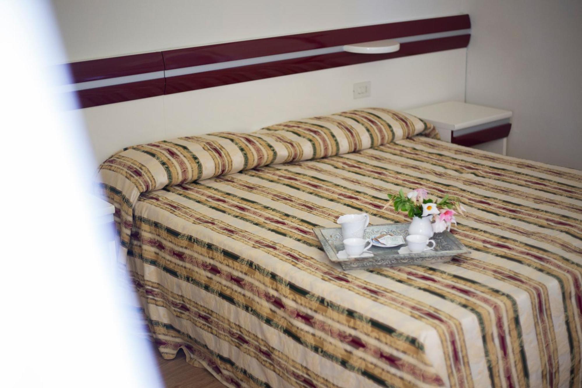 פורטופראיו Hotel Fabricia מראה חיצוני תמונה